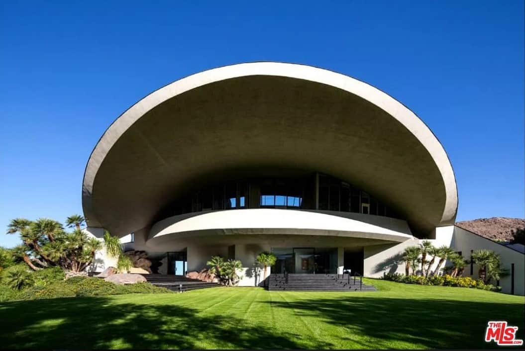 Bob Hope's house in Palm Springs, with a curved roof