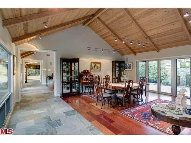 10444-camarillo-street-toluca-lake-dining-room