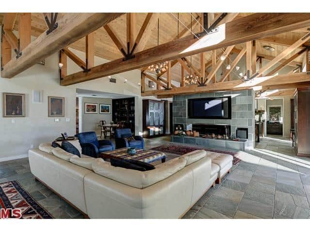 10444-camarillo-street-toluca-lake-main-room