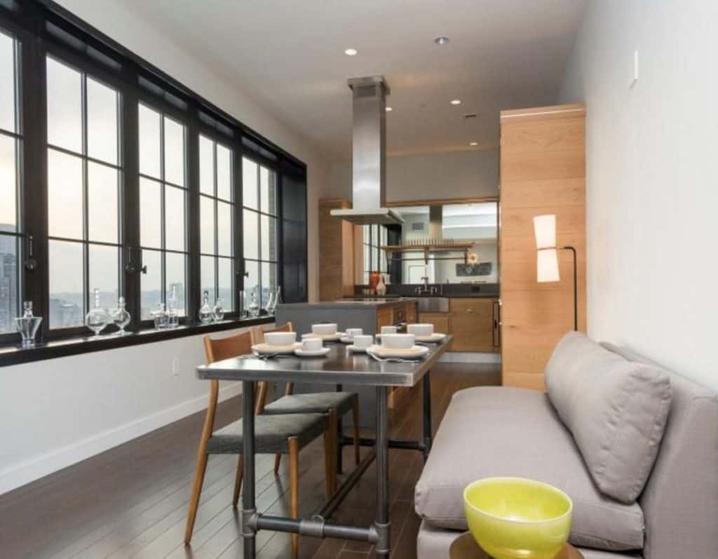 trevor-noah-apartment-dining-room