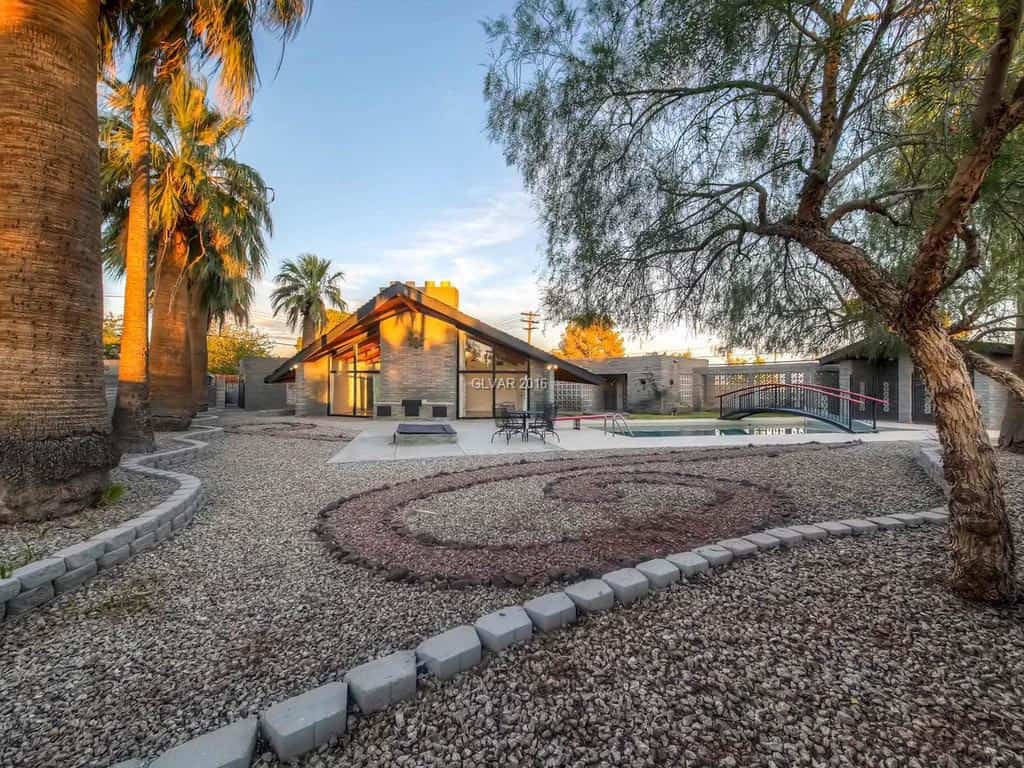 541-m-avenue-boulder-city-nevada-exterior1