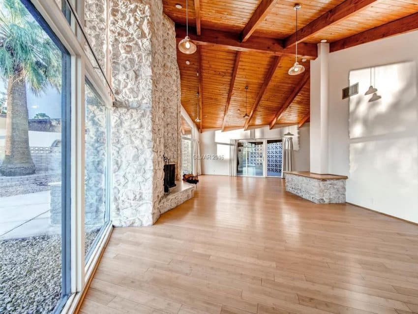 541-m-avenue-boulder-city-nevada-indoor-e1469382933161