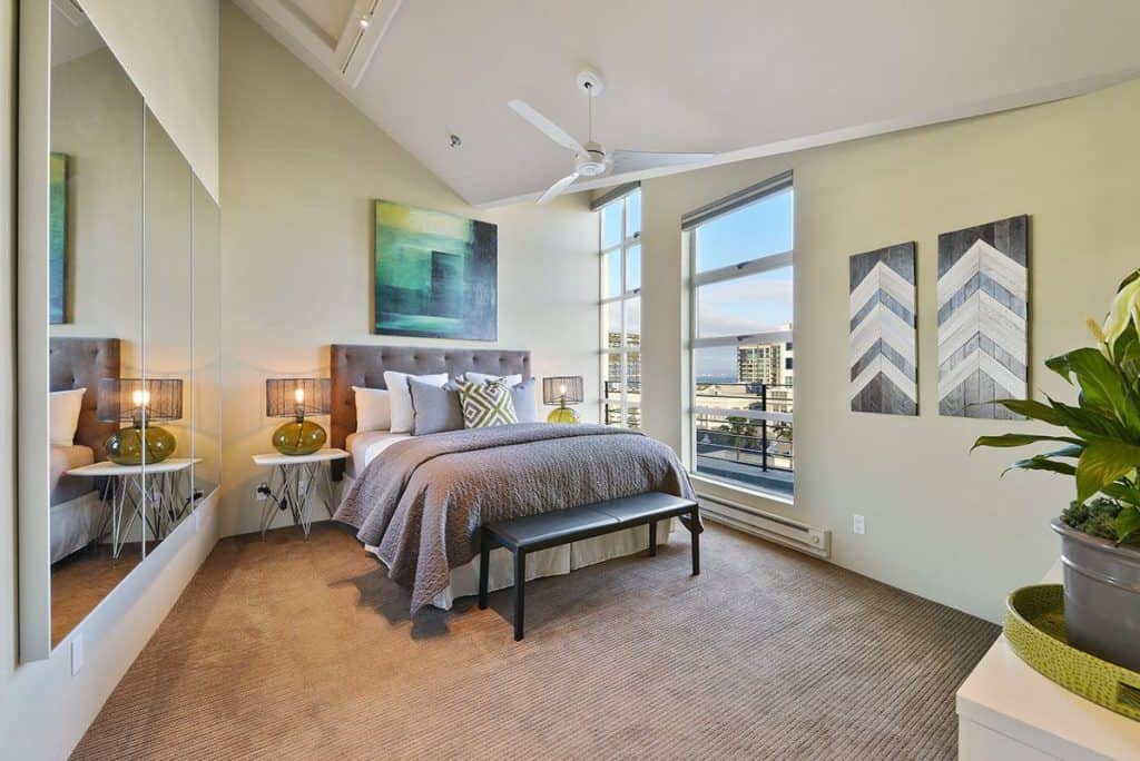 clock-penthouse-461-2nd-street-san-francisco-bedroom