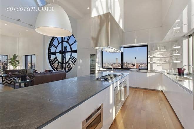 dumbo-clocktower-penthouse-kitchen-view