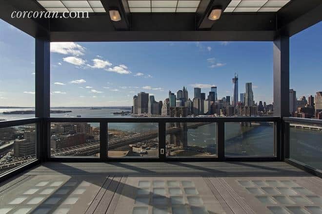 dumbo-clocktower-penthouse-skyline-views