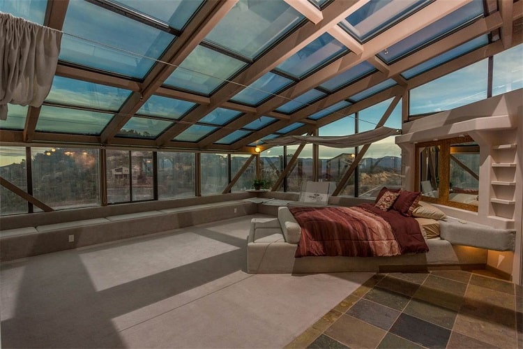 falcon-nest-home-bedroom