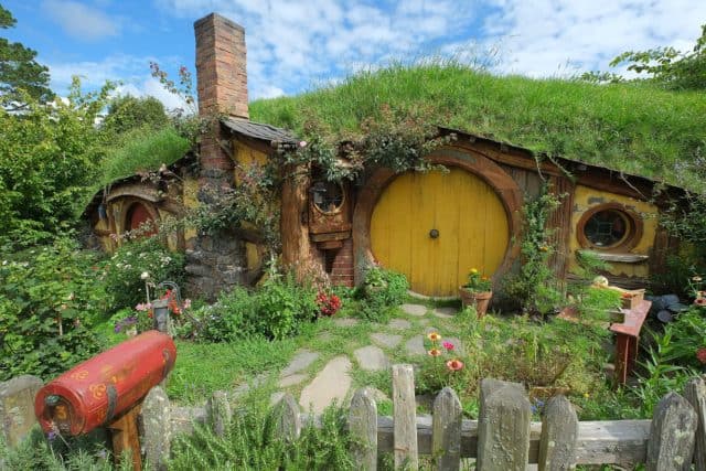 Samwise_Gamgee's_hobbit_house