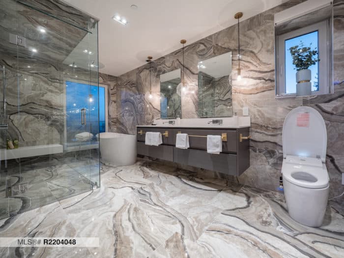 chartwell-drive-chartwell-west-vancouver-bathroom