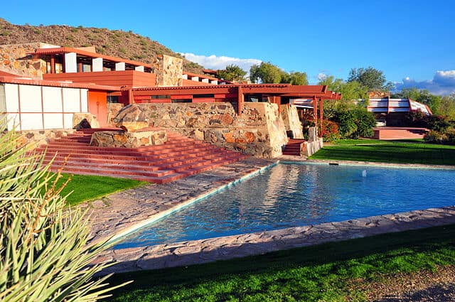 Frank-Lloyd-Wright-Taliesin-West
