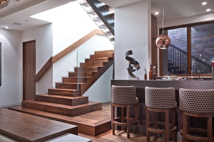 mark-cuban-house-stairs