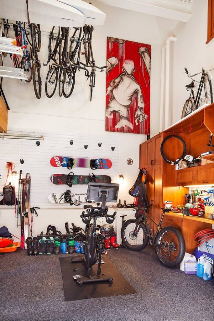 lance armstrong's house garage