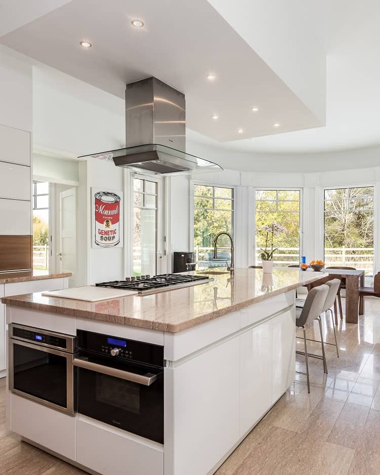 Mansion in the Hamptons for sale