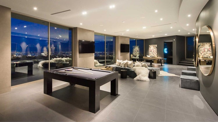futuristic mansion at 12255 Sky Lane, Brentwood CA.