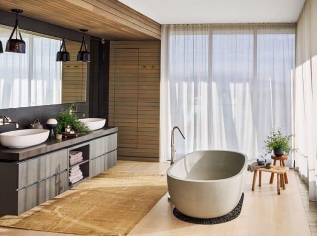 Maria Sharapova's Japanese-Inspired House on the Beach is a Minimalist