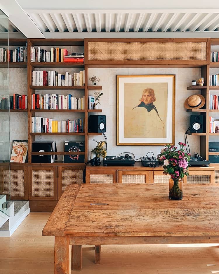 creating a beautiful living room