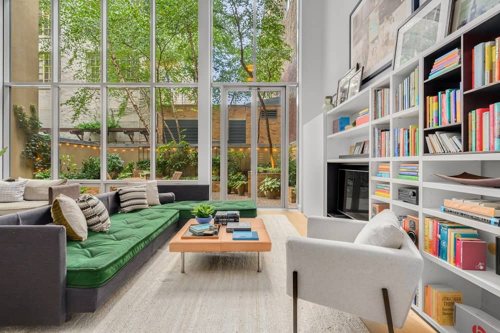 tv producer townhouse in tribeca