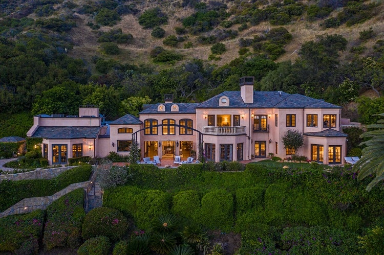 luxury Malibu Estate Previously Owned by Kelsey Grammer