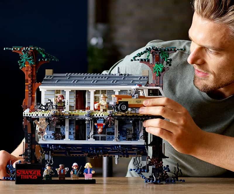 The Coolest Movie You Can Build Yourself LEGOs