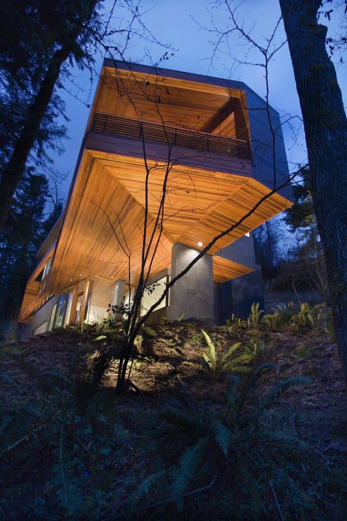Is It Real? Edward Cullen's Sleek Glass House in the Twilight Saga