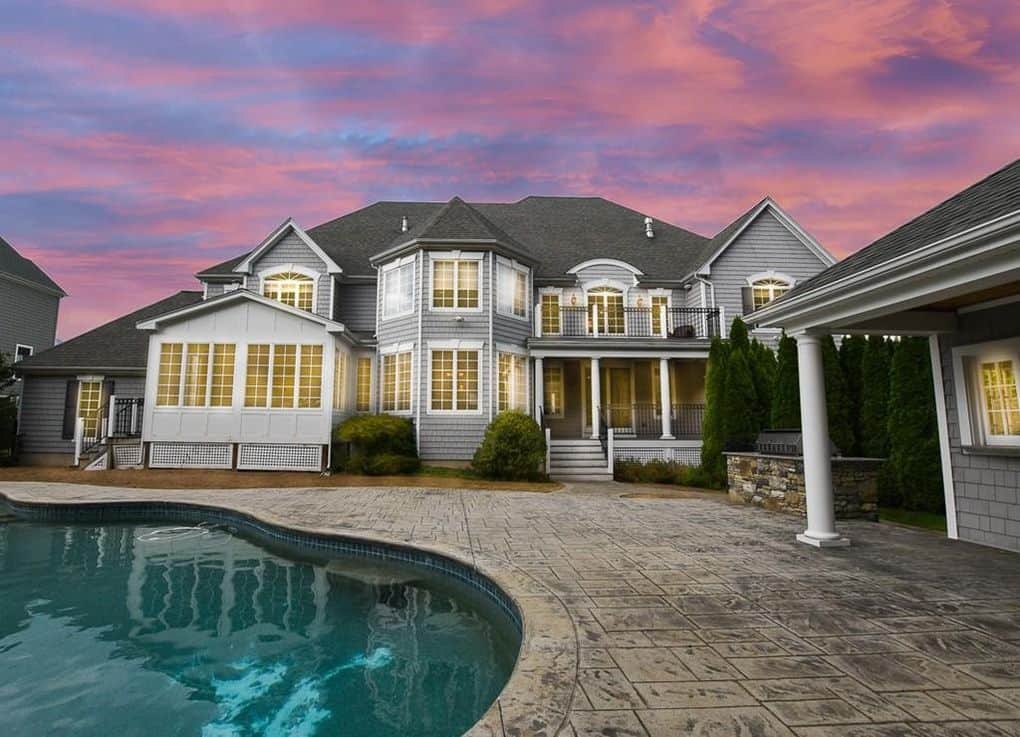 aaron hernandez house