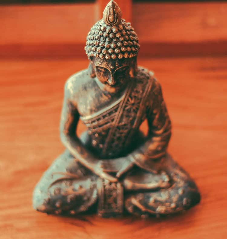 buddha statue