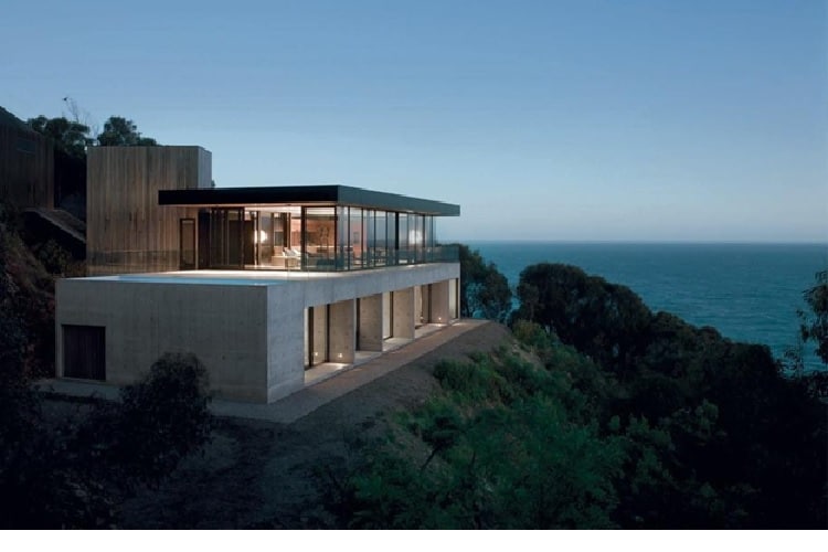 Clifftop house, Australia