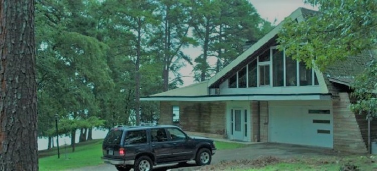 the-byrde-house-in-ozark