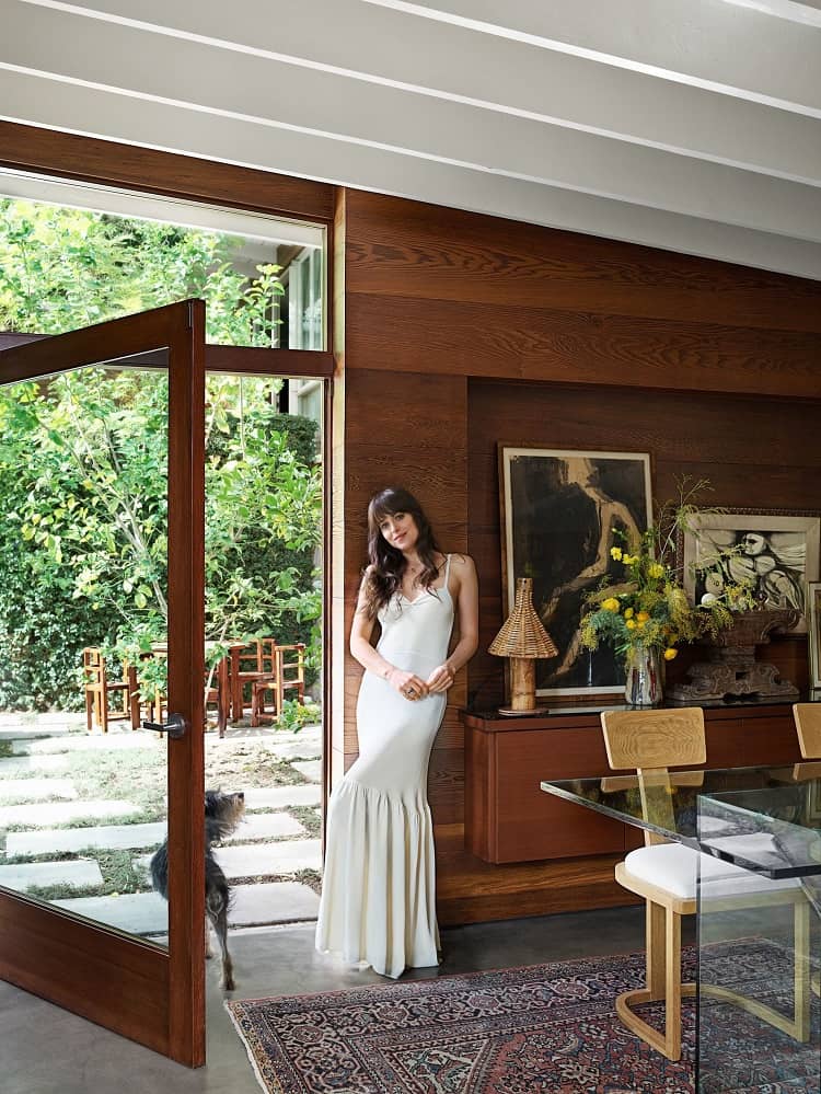 dakota johnson house in hollywood