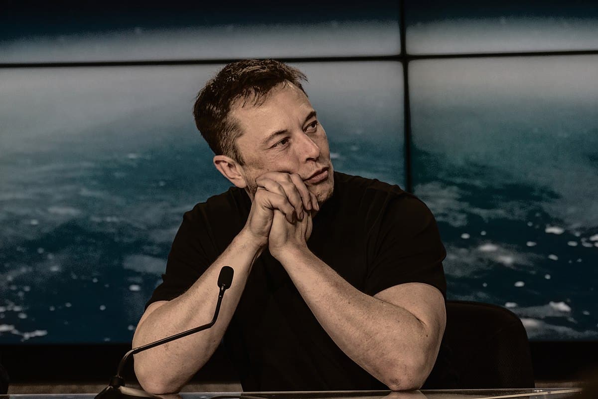 elon musk selling possessions