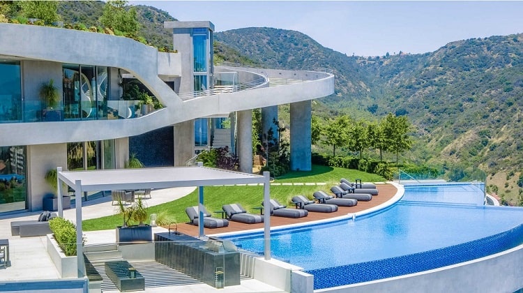 travis scott mansion los angeles