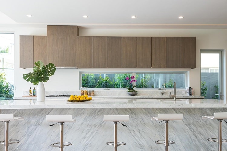 inside the gallery house in beverly hills