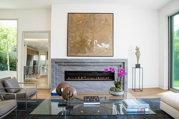 inside the gallery house in beverly hills