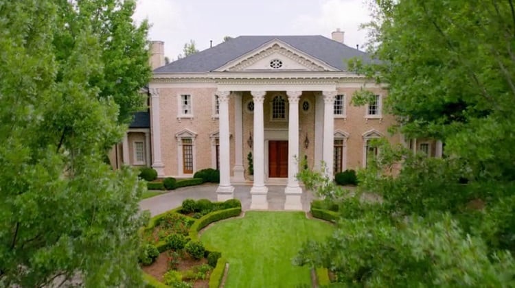 The Carrington Manor in Dynasty