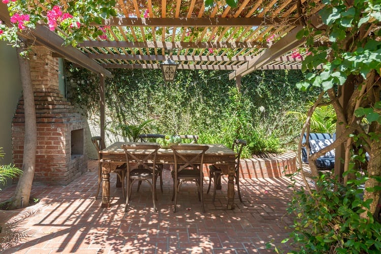 los angeles duplex featured in many TV shows