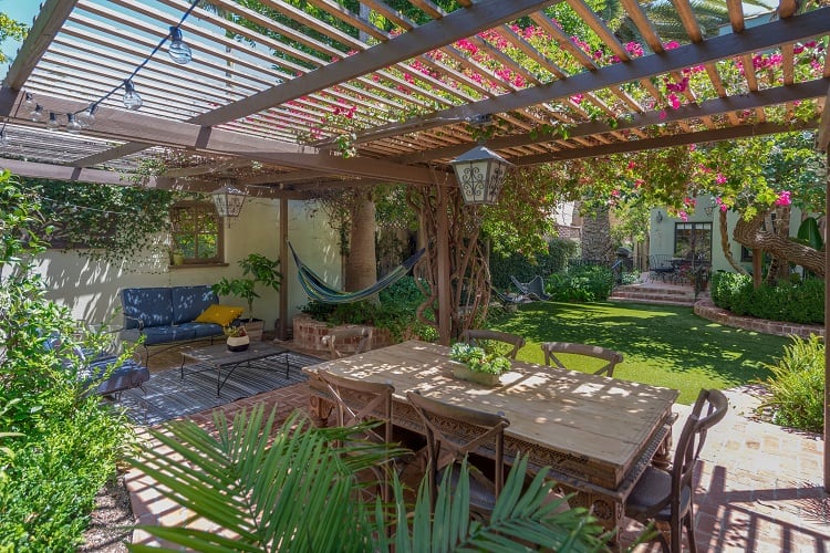 los angeles duplex featured in many TV shows