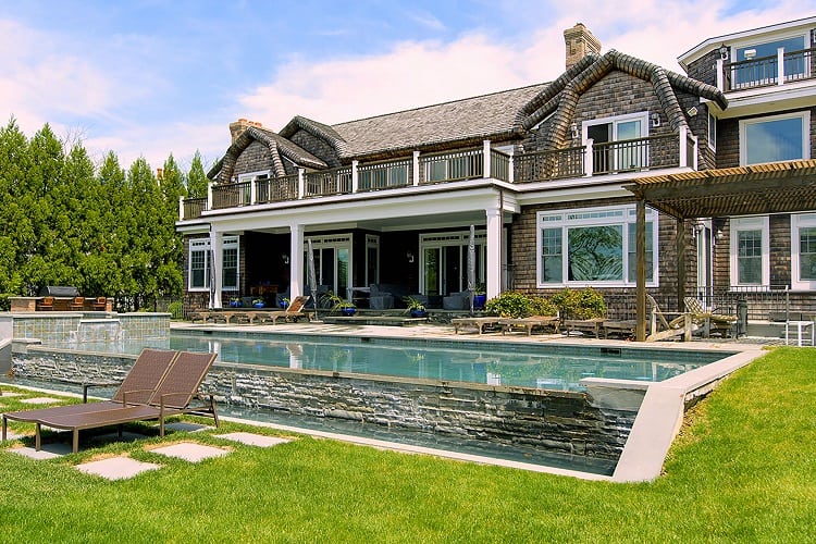 21 Kellis Way in Bridgehampton, a $7M property featured on Million Dollar Beach House