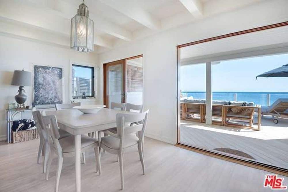Leo DiCaprio's Malibu bungalow