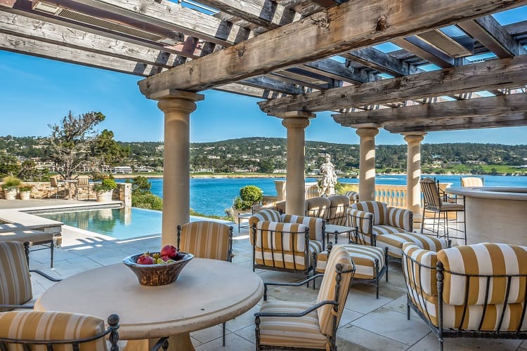 Luxury coastline home for sale in Pebble Beach, CA