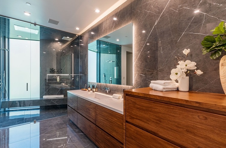 Bathroom in John Legend and Chrissy Teigen's new Beverly Hills house