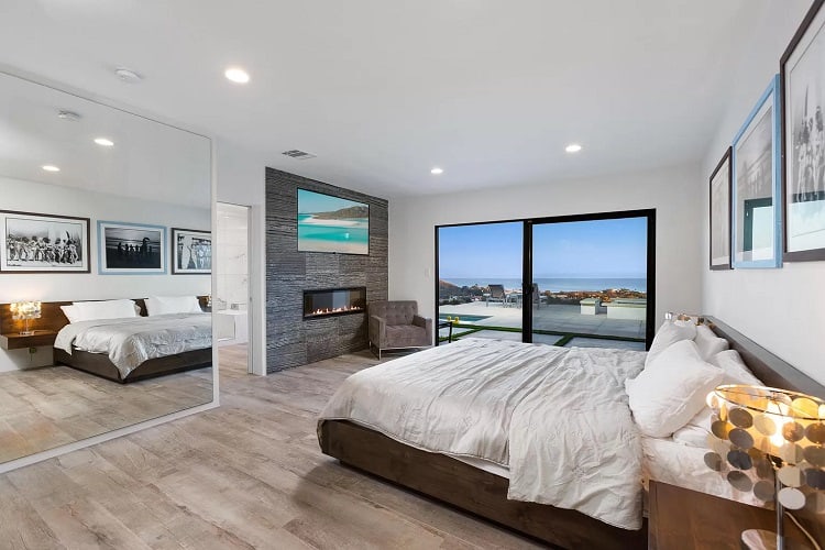 bedroom of a celebrity rental in malibu. 