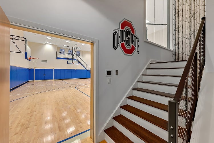 house for sale with two basketball courts