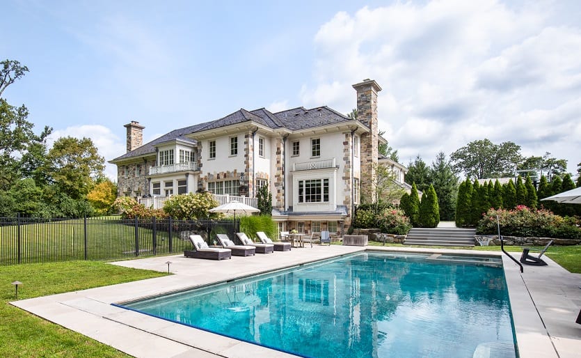 elegant luxury home in scarsdale