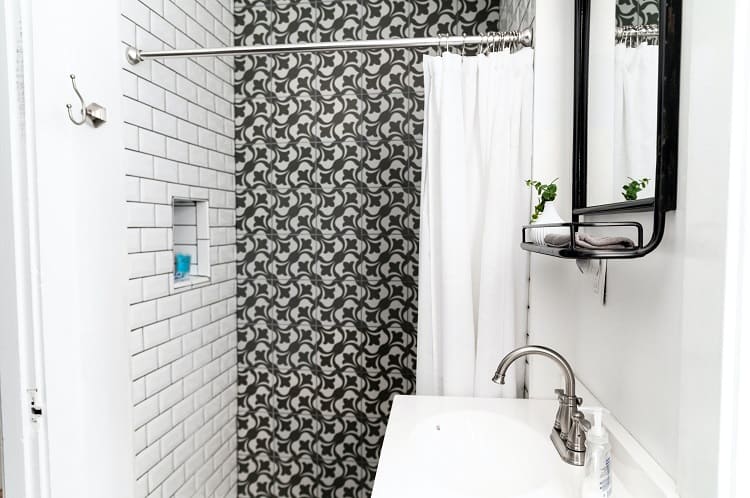 bathroom shower tiles