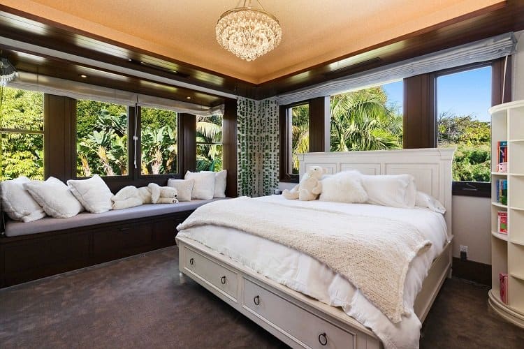 beautiful bedroom in matt damon's house in Los Angeles