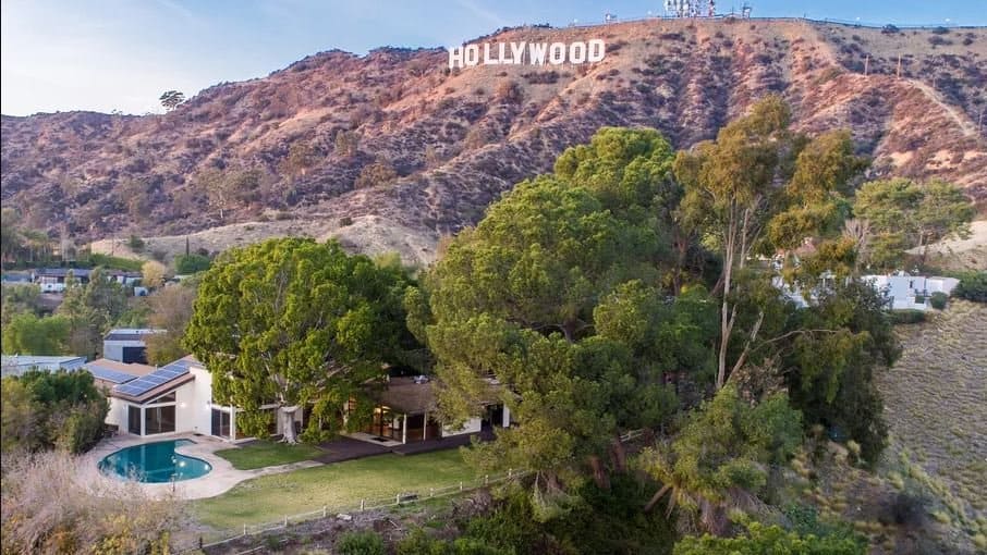 holywood-celebrities-investing-in-real-estate