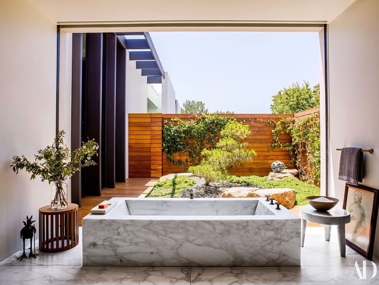 Jennifer Aniston's Zen-inspired bathroom