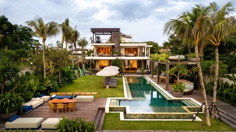 the luxurious Noku Beach House in Bali