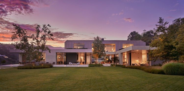 One of the Biggest Homes in the Hollywood Hills Sells for $35.5 Million -  WSJ