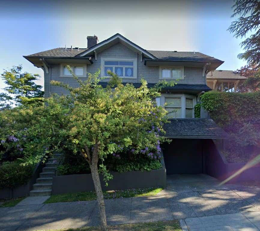 Meredith Grey's house in Seattle at 303 Comstock Street via Google Maps. 