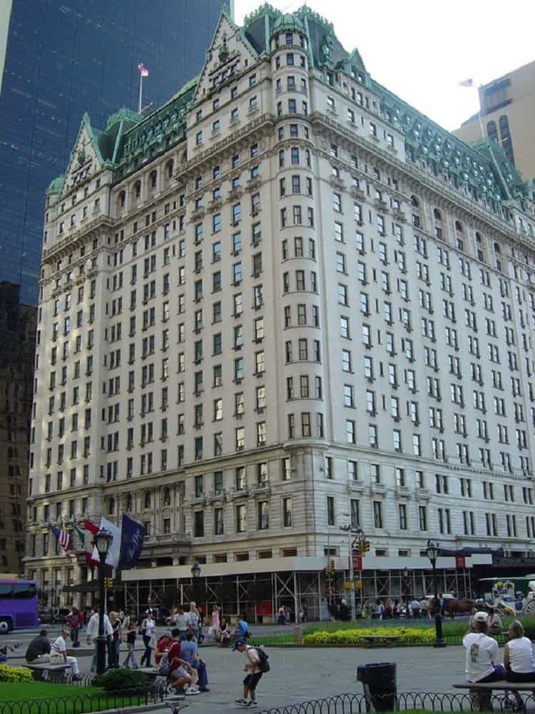 The Plaza Hotel, one of New York City's most recognizable buildings, was featured heavily in the 1992 comedy Home Alone 2: Lost in New York.